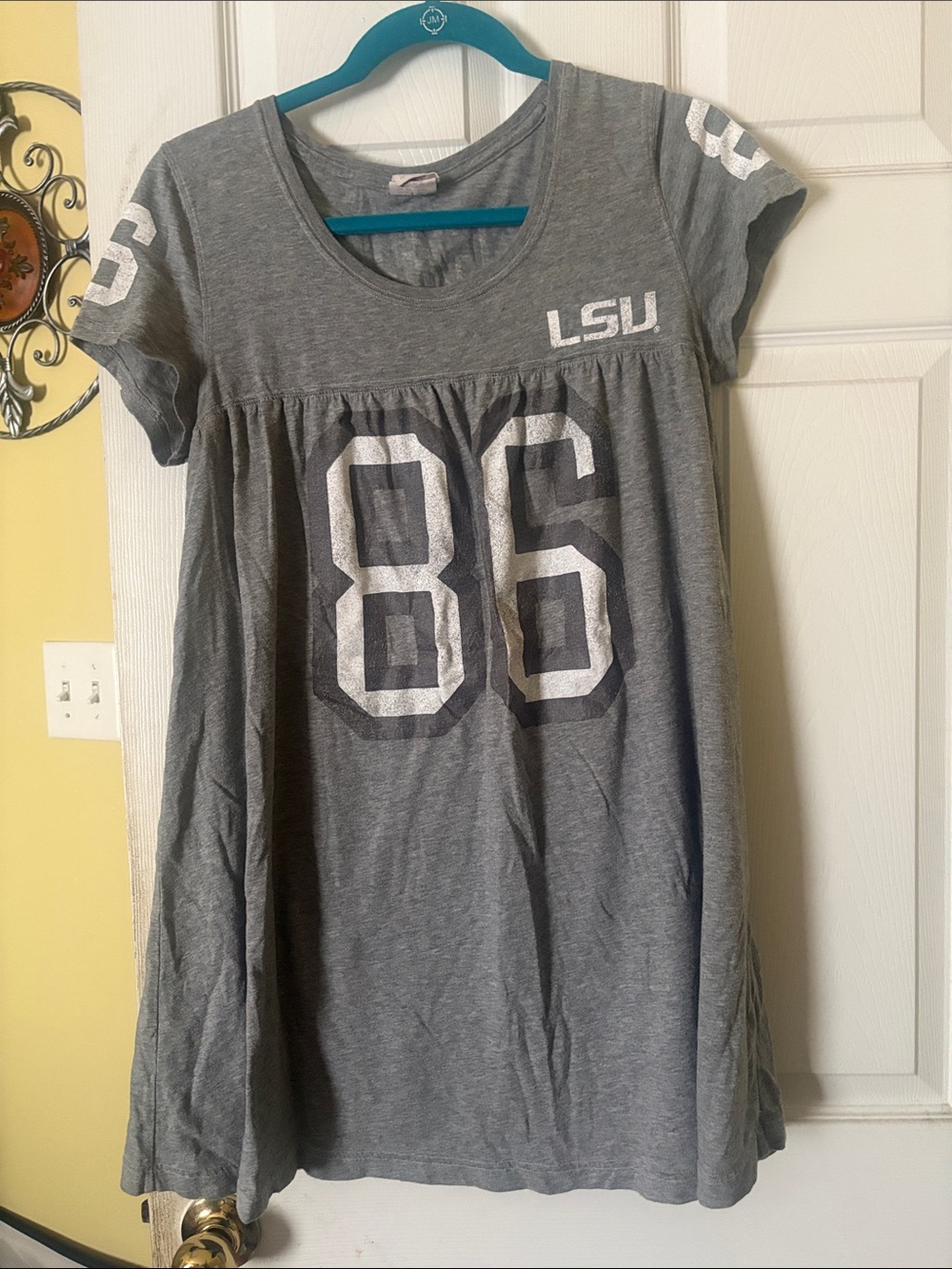 PINK Victoria's Secret Gray LSU 86 Babydoll Tee